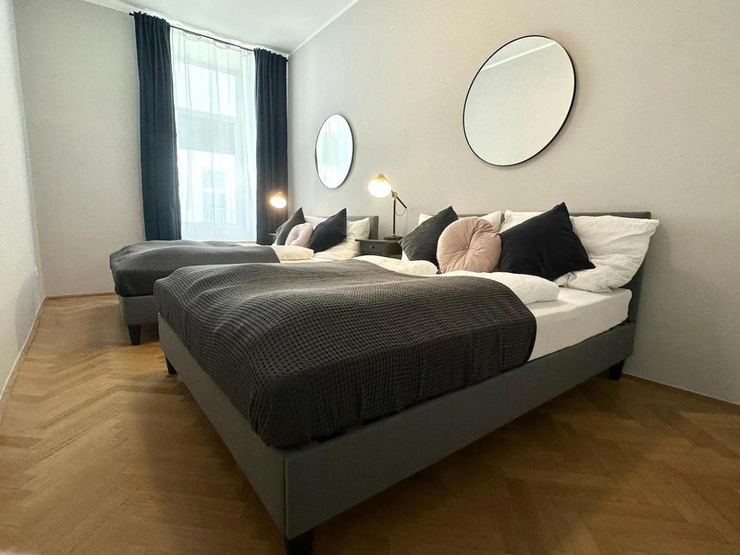 Apartament Stylish I 5 Minutes To U1 Reumannplatz I 15 Min To Center Wiedeń